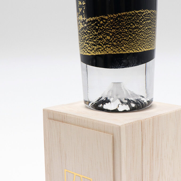 Mt. Fuji Gold Leaf Cup (2.9fl-oz) | Tajima Glass | Japan Imports Now ...